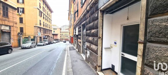 3 rooms Commercial property in Genoa, Italy No. 105187 5