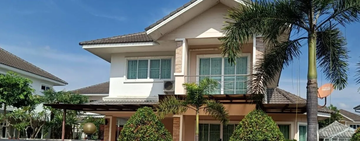 Casa de 3 dormitorios en San Sai, Thailand No. 70971