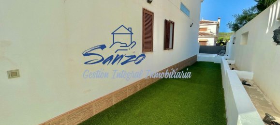 4 bedrooms House in Antequera, Spain No. 152720 4