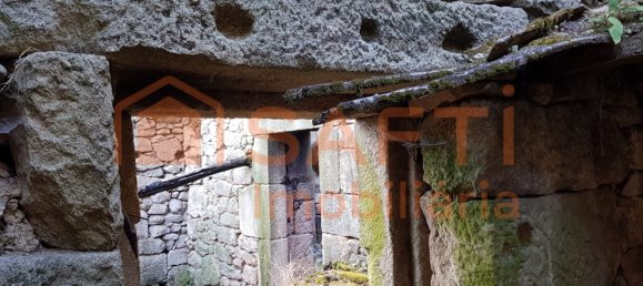 2 bedrooms House in Folgosinho, Portugal No. 79724 2