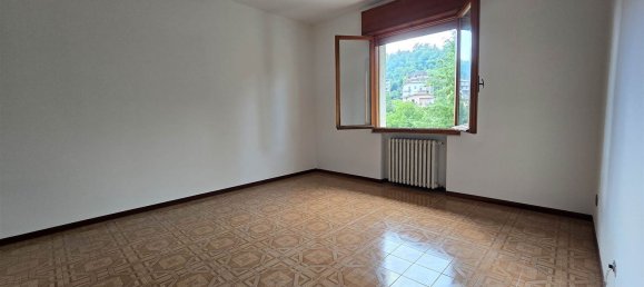 5 bedrooms Penthouse in Pavullo nel Frignano, Italy No. 331402 17