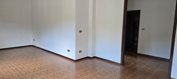 5 bedrooms Penthouse in Pavullo nel Frignano, Italy No. 331402 5