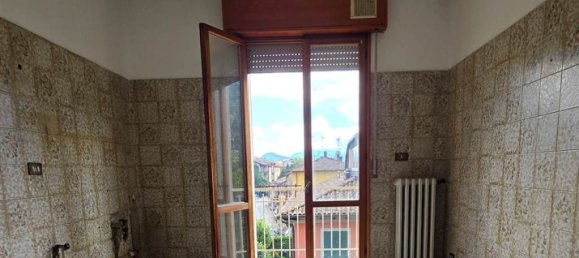 5 bedrooms Penthouse in Pavullo nel Frignano, Italy No. 331402 8