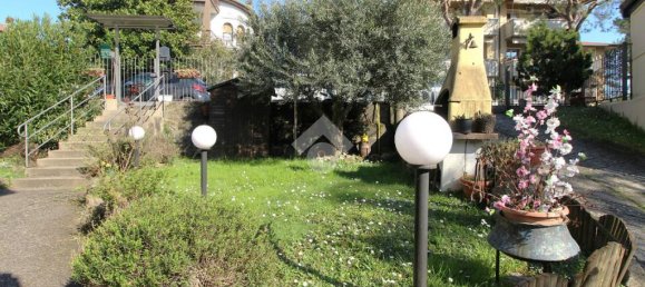 3 Schlafzimmer Wohnung in Veduggio con Colzano, Italy, Nr. 56963 6