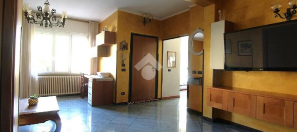 3 Schlafzimmer Wohnung in Veduggio con Colzano, Italy, Nr. 56963 18