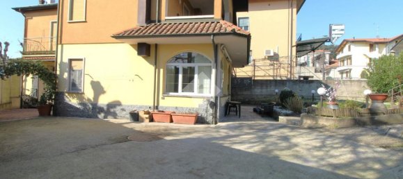 3 Schlafzimmer Wohnung in Veduggio con Colzano, Italy, Nr. 56963 11