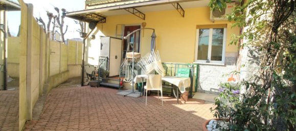 3 Schlafzimmer Wohnung in Veduggio con Colzano, Italy, Nr. 56963 7