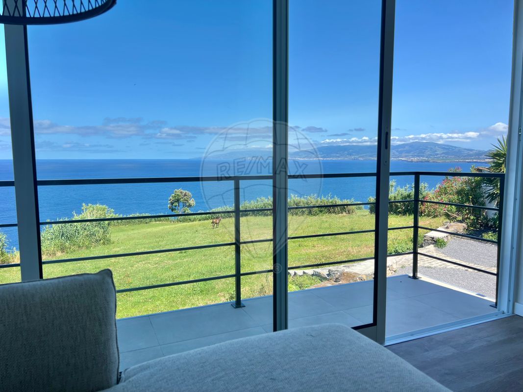 4 bedrooms House in Ponta Delgada, Portugal No. 18837