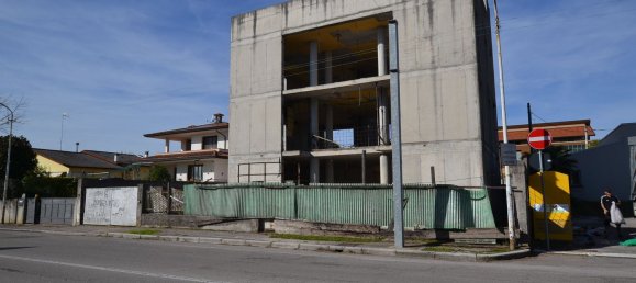 4غرفة شقة في Pordenone, Italy رقم 137630 3