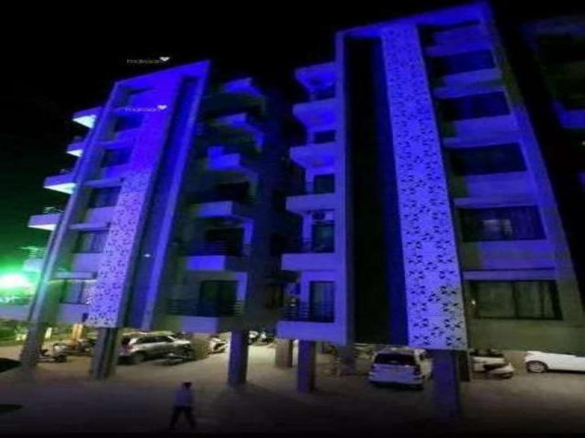 3 bedrooms House in Amdavad, India No. 15715