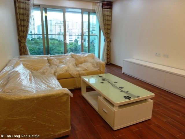 3 bedrooms Apartment in Cau Giay, Vietnam No. 4779