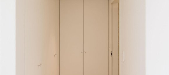 3 Schlafzimmer Wohnung in Porto, Portugal, Nr. 94333 16