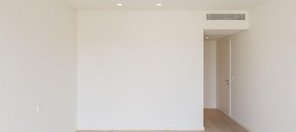 3 Schlafzimmer Wohnung in Porto, Portugal, Nr. 94333 18