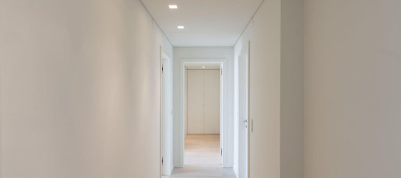 3 Schlafzimmer Wohnung in Porto, Portugal, Nr. 94333 13