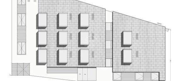 226m² Commercial property in Mahon, Spain No. 1626 2