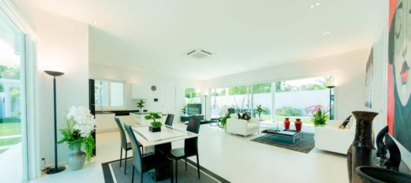 Villa de 3 dormitorios en Hua Hin, Thailand No. 62922 9