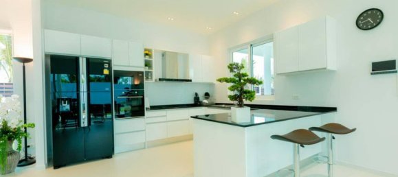 Villa de 3 dormitorios en Hua Hin, Thailand No. 62922 8