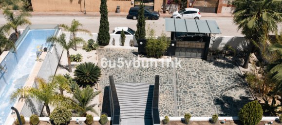 Adosado de 5 dormitorios en Alhaurín de la Torre, Spain No. 135220 17