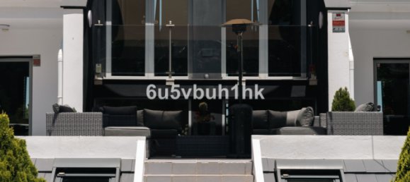 Adosado de 5 dormitorios en Alhaurín de la Torre, Spain No. 135220 30