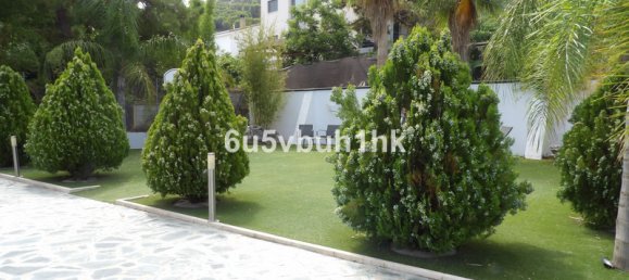 Adosado de 5 dormitorios en Alhaurín de la Torre, Spain No. 135220 32