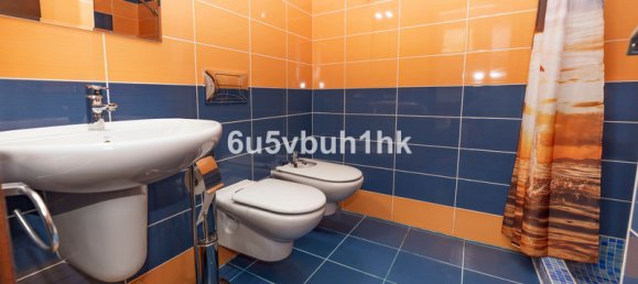 Adosado de 5 dormitorios en Alhaurín de la Torre, Spain No. 135220 23