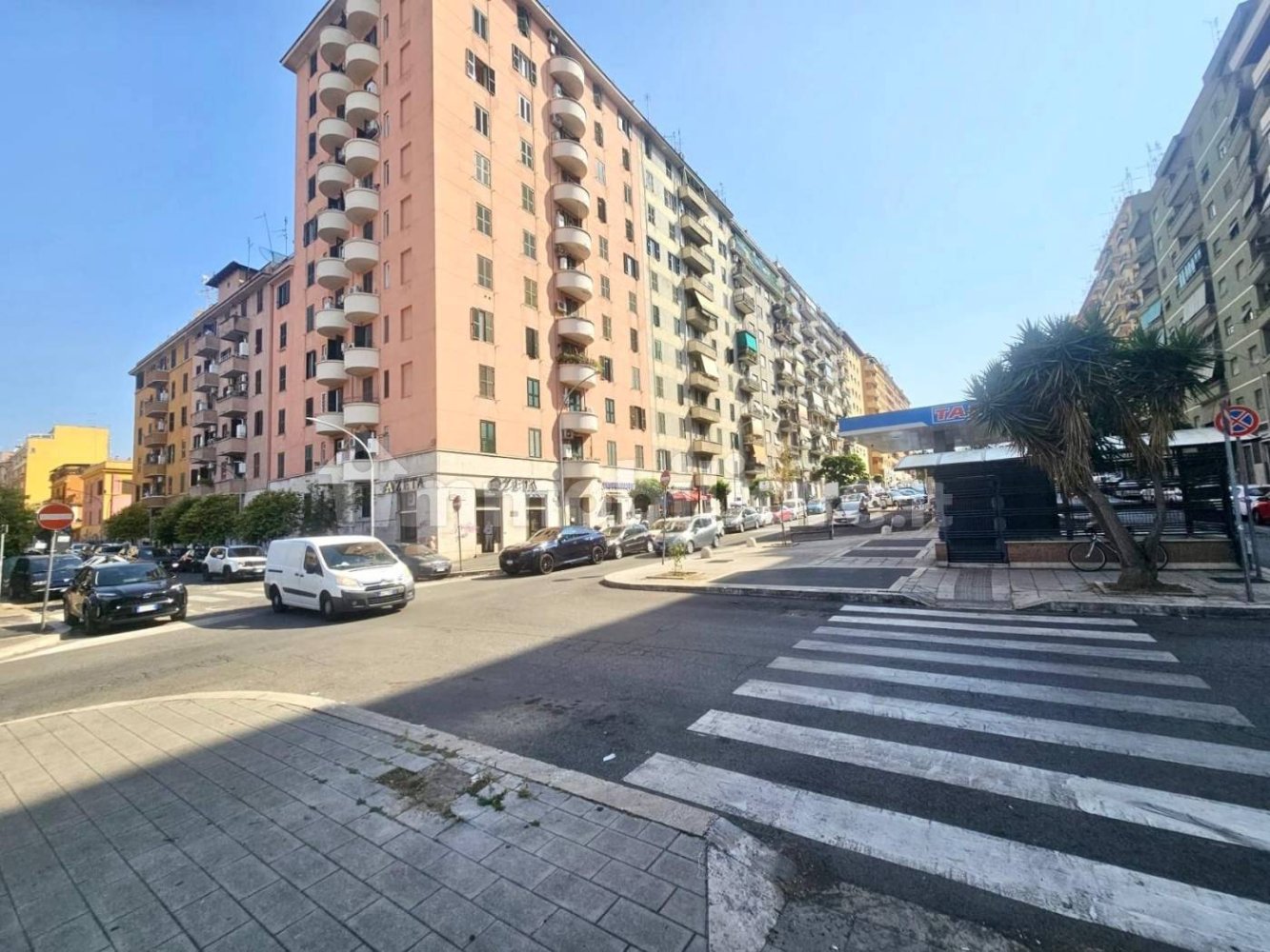 1 bedroom Apartment in Rome, Italy No. 369692