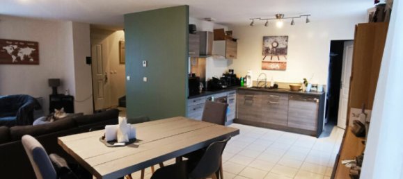 3 bedrooms House in Esches, France No. 67382 5