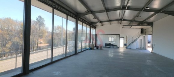 530m² Warehouse in Guardizela, Portugal No. 9464 3