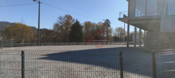 530m² Warehouse in Guardizela, Portugal No. 9464 8