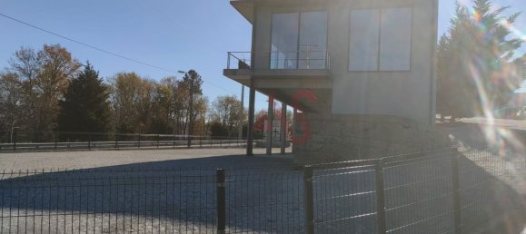 530m² Warehouse in Guardizela, Portugal No. 9464 7