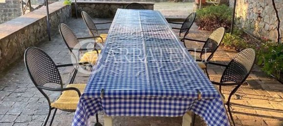 Casa de 9 dormitorios en Semproniano, Italy No. 77620 9