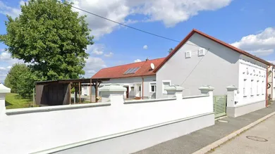 3 rooms House in Deutsch Schutzen-Eisenberg, Austria No. 17305