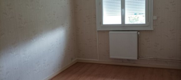 Apartamento de 2 dormitorios en Bourges, France No. 338957 2
