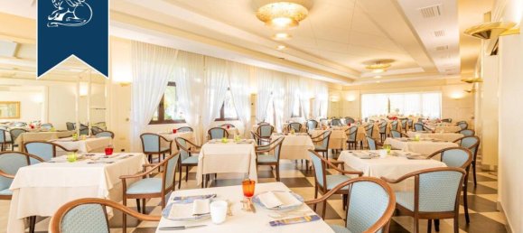 Отель, гостиница с 51 спальней в Дарфо Боарио Терме, Италия № 329308 35