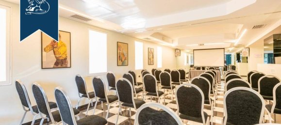 Отель, гостиница с 51 спальней в Дарфо Боарио Терме, Италия № 329308 40