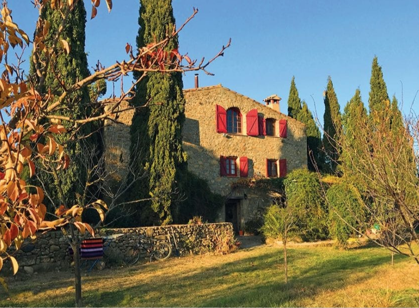 Propiedad comercial de 7 dormitorios en Girona, Spain No. 19240