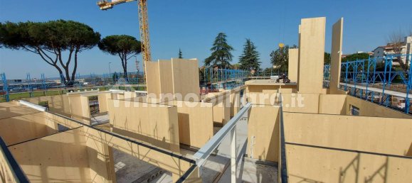 1-Zimmer Gewerbliche Immobilie in Sesto Fiorentino, Italy, Nr. 35164 13