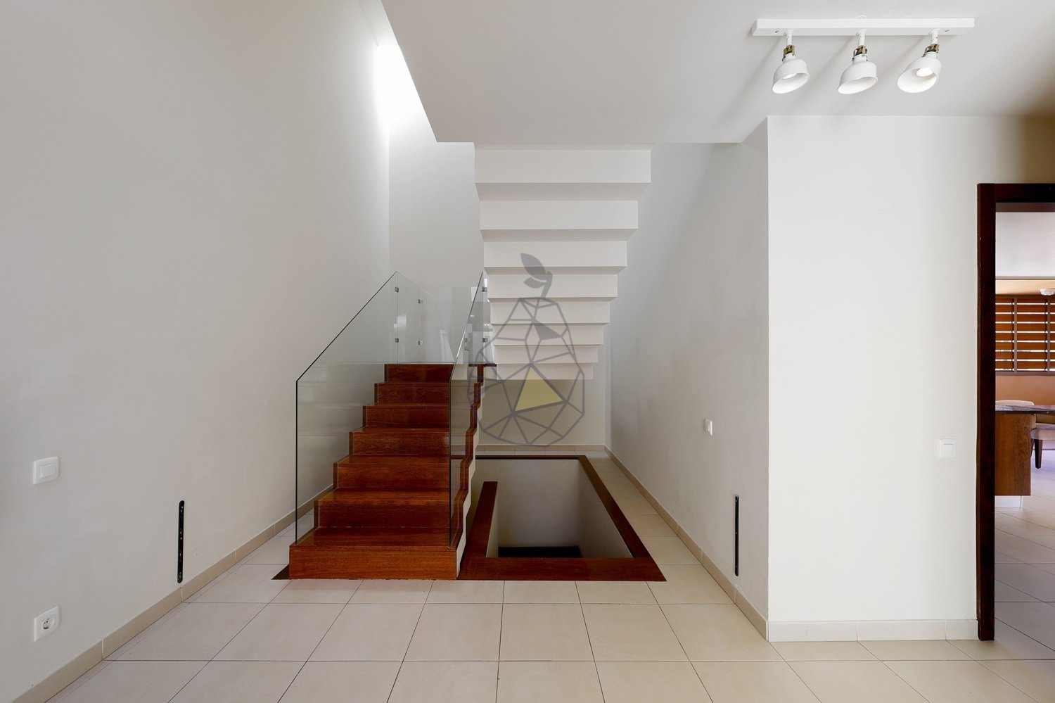 4 bedrooms Villa in Guia, Portugal No. 113882