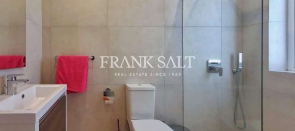 3 bedrooms Apartment in Sliema, Malta No. 9002 44