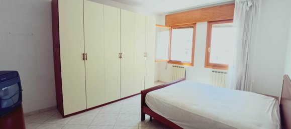 2 bedrooms Apartment in Chioggia, Italy No. 198719 7