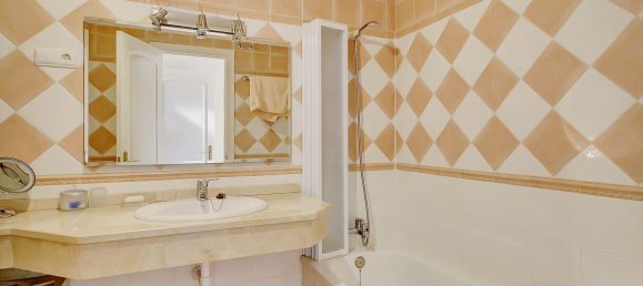 Duplex T3 em Marbella, Spain N.º 148427 23