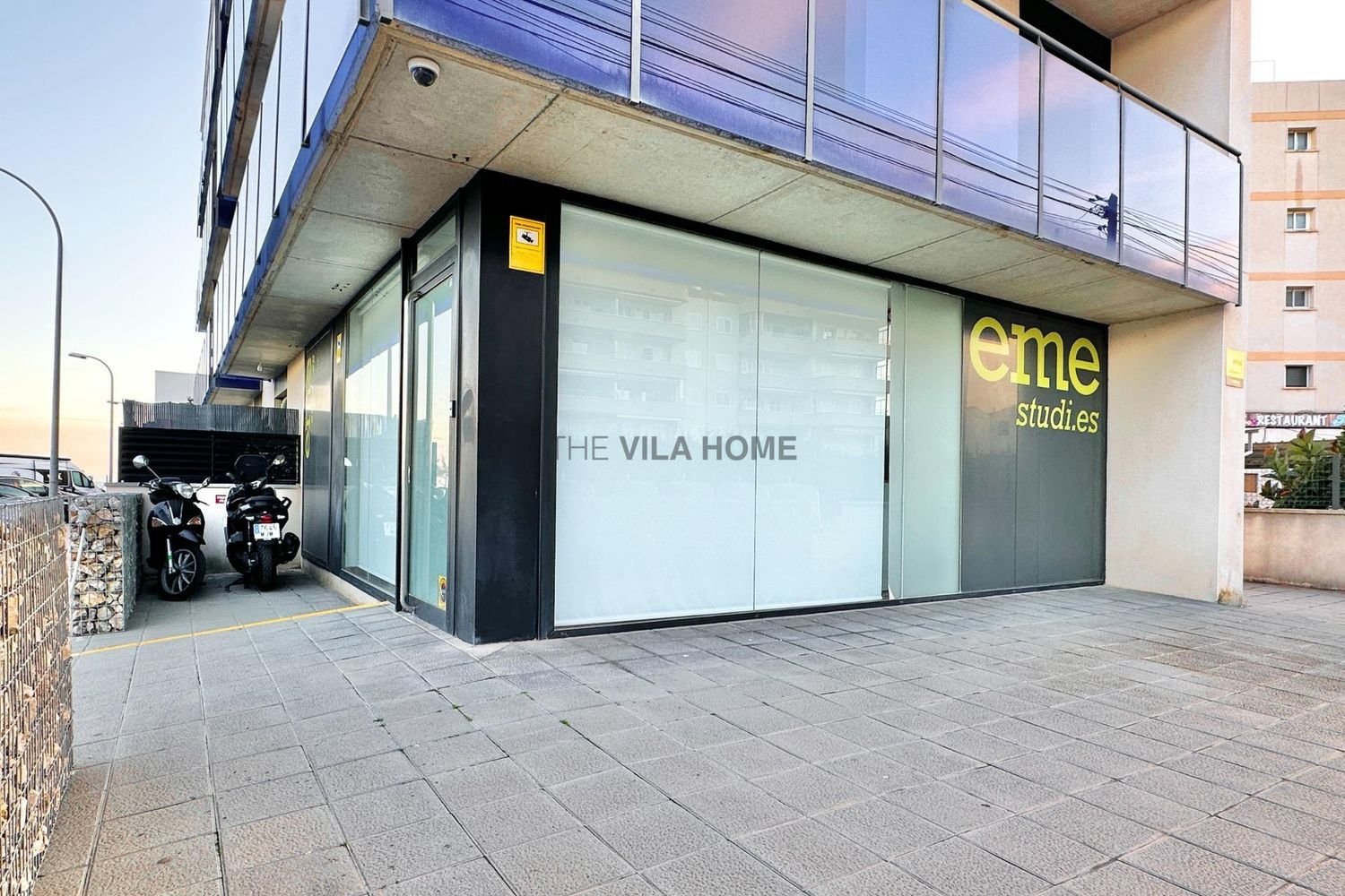 Propiedad comercial en Cunit, Spain 165 m² No. 235206