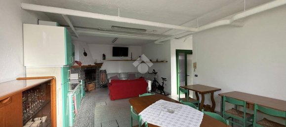 Lagerhaus in Paderno Dugnano, Italy 455m², Nr. 135862 13
