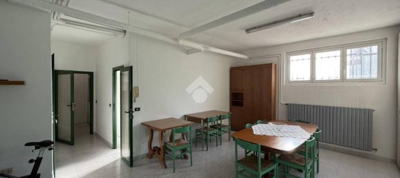 Lagerhaus in Paderno Dugnano, Italy 455m², Nr. 135862 14