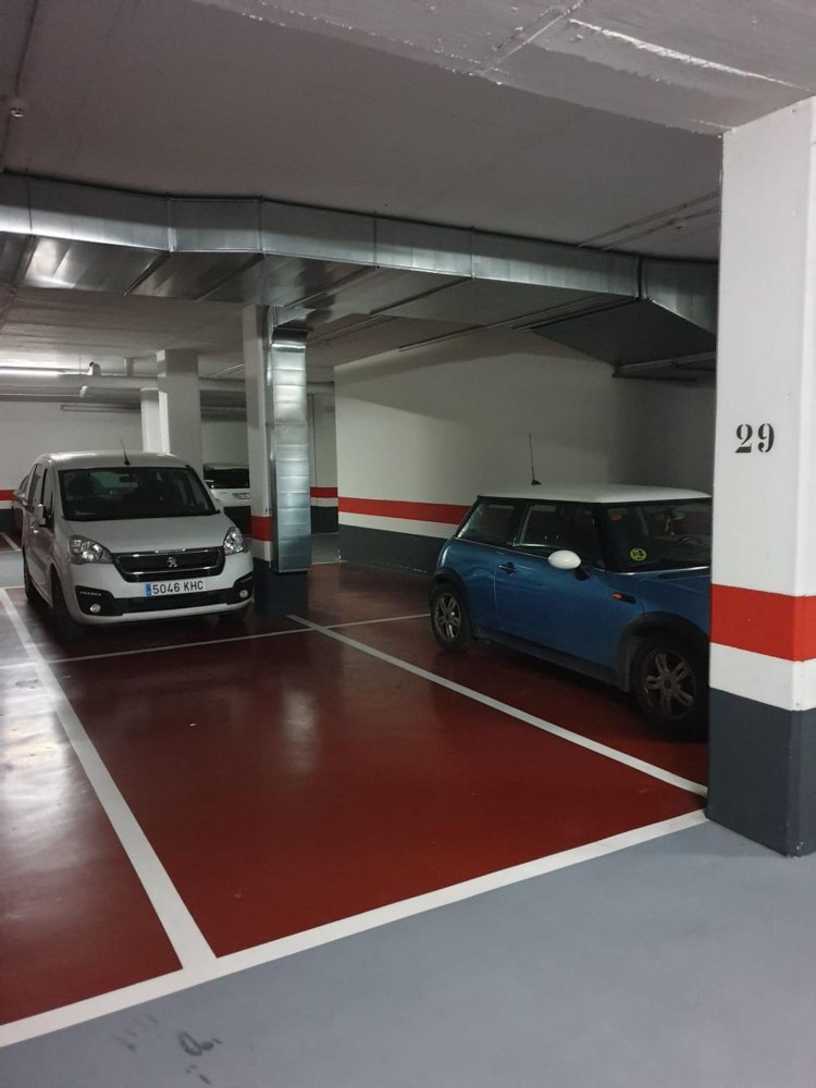 12m² Garage in Zaragoza, Spain No. 251878