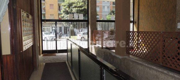 1 chambre Appartement à Milan, Italy No. 354131 2