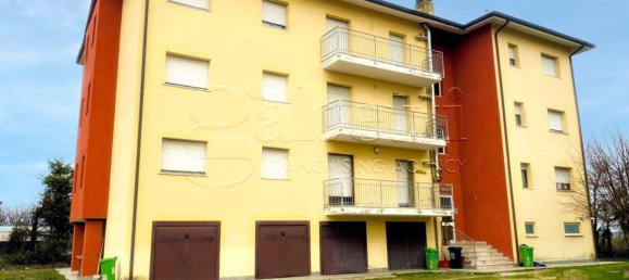 5 rooms Building in Occhiobello, Italy No. 120971 9