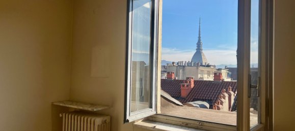 3 rooms Apartment in Turin, Italy No. 137591 11