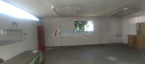 2811m² Warehouse in Desio, Italy No. 90122 4