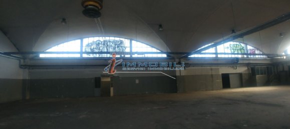 2811m² Warehouse in Desio, Italy No. 90122 23
